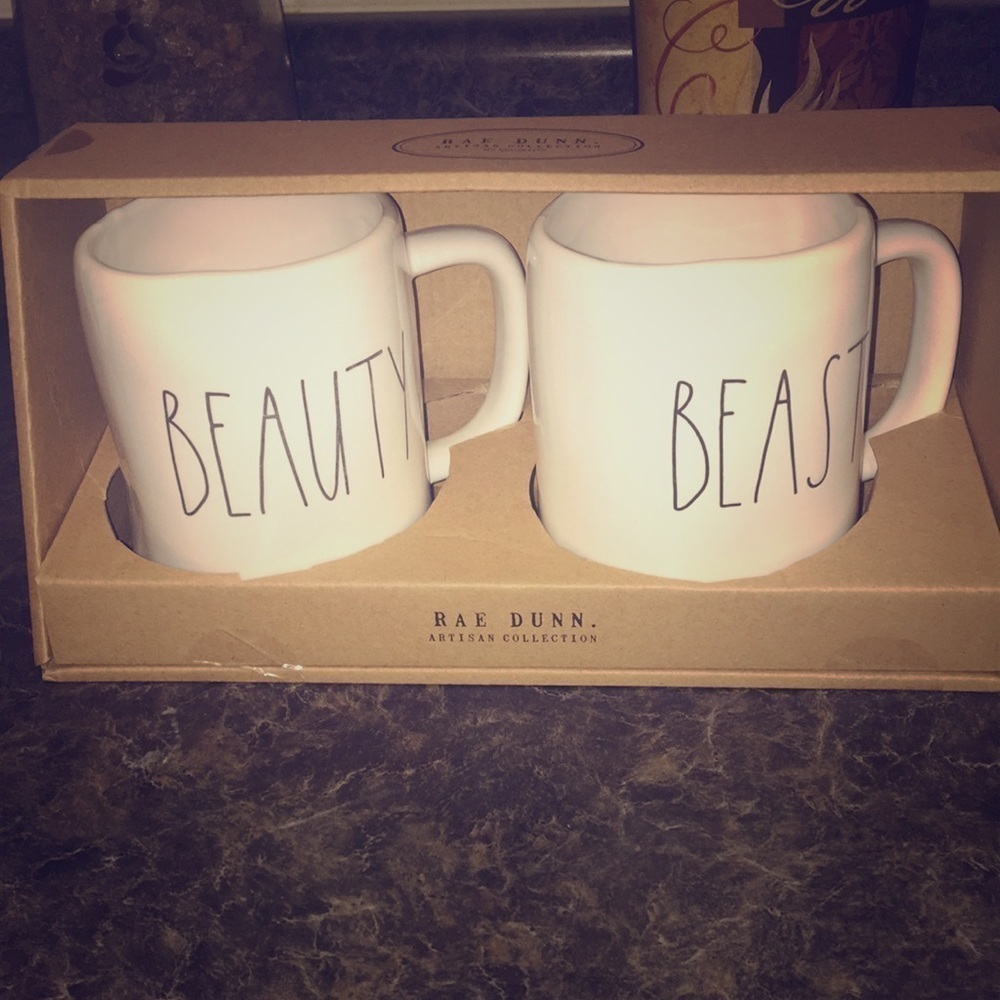 Brand New Rae Dunn Mug Set